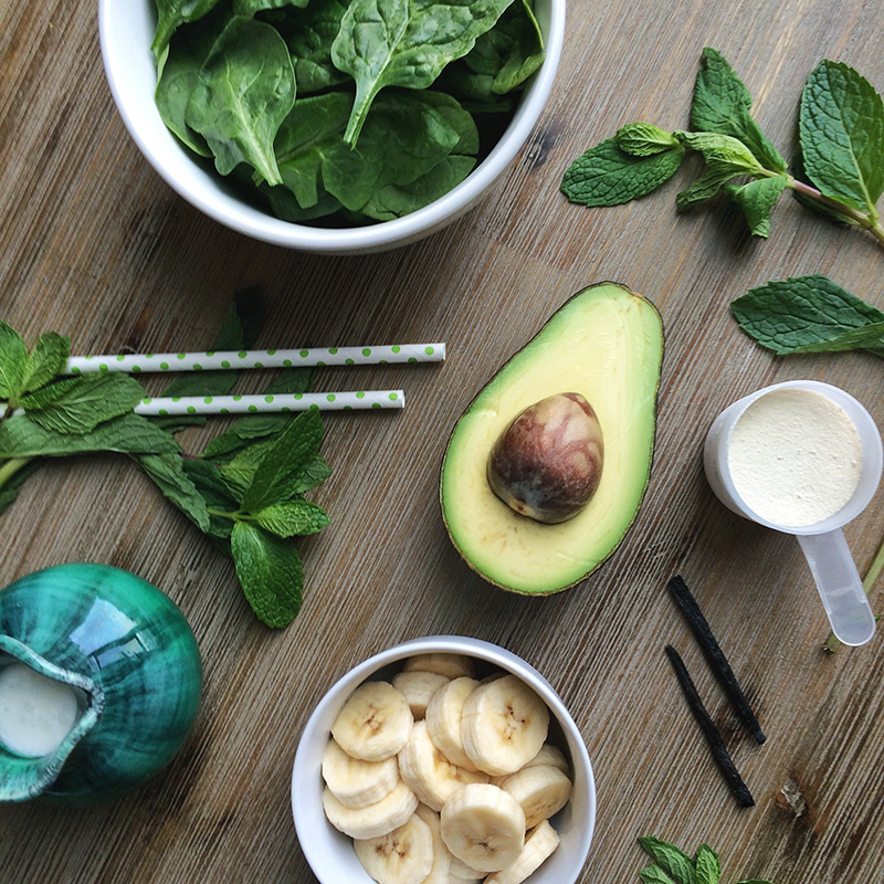 Superfood Shamrock Smoothie // JustineCelina.com