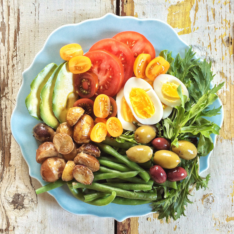 Crudité-Style Niçoise Salad // JustineCelina.com