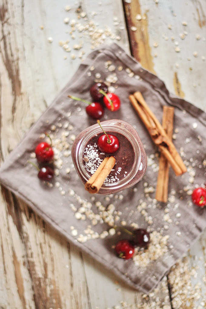 Cherry Crumble Smoothie // JustineCelina.com