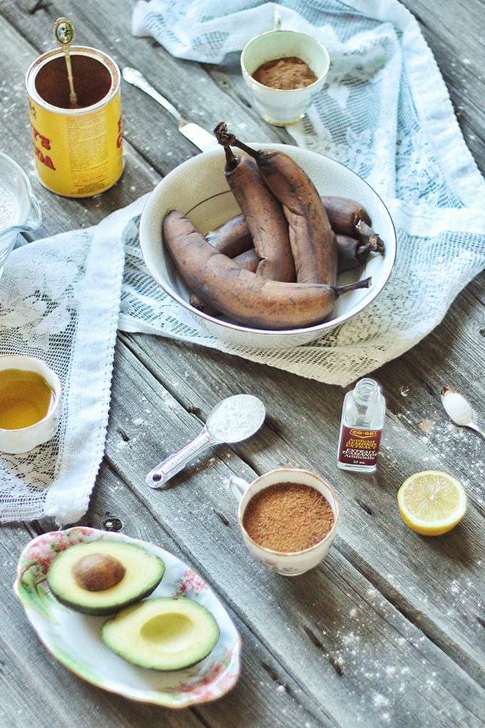 Decadent Dark Chocolate Banana Bread // JustineCelina.com