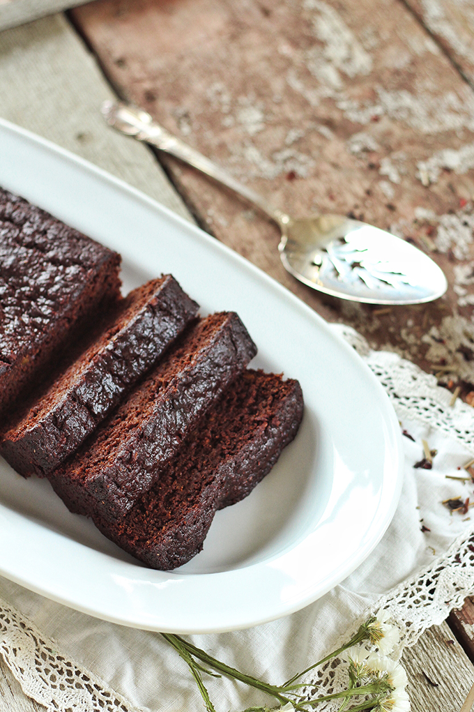 Decadent Dark Chocolate Banana Bread // JustineCelina.com