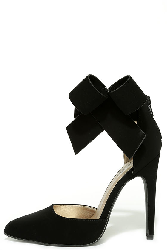 Precision is Key Black Bow Heels