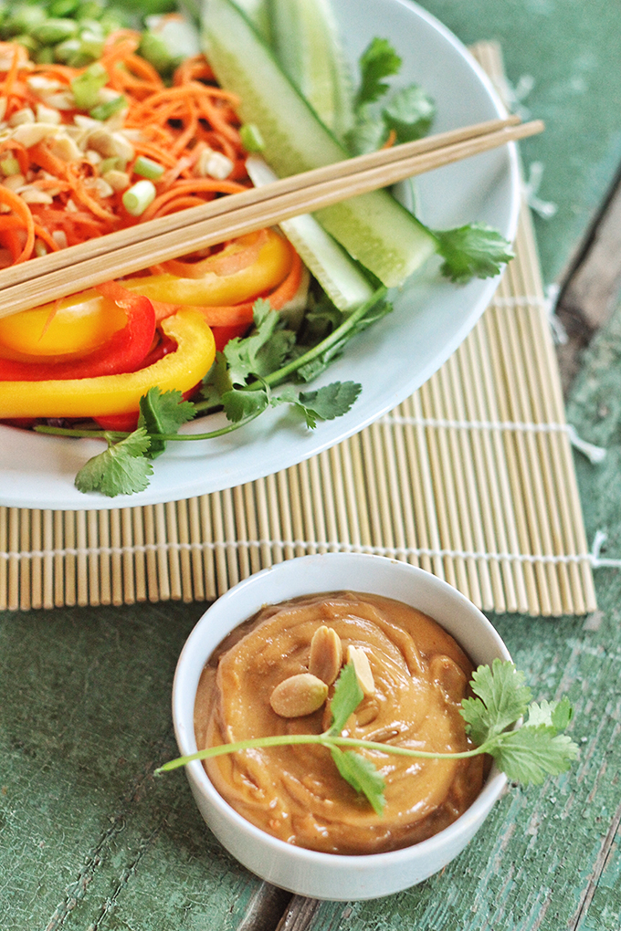 Tangled Thai Salad with Ginger Peanut Sauce // JustineCelina.com