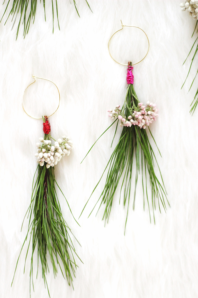 DIY | Mistletoe Inspired Wine Charms