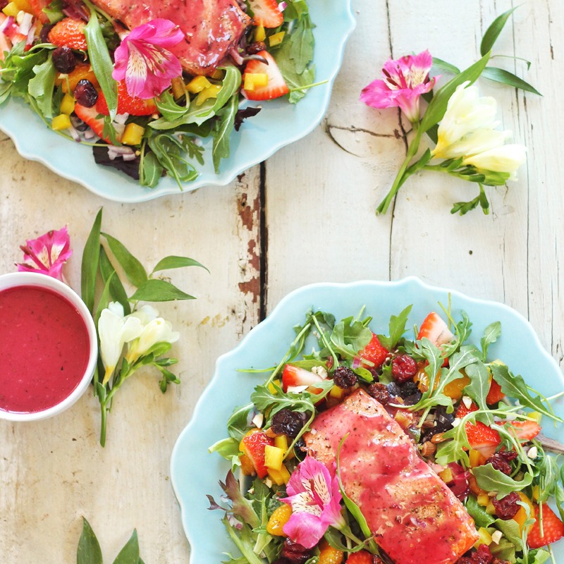 Pomegranate Hibiscus Salmon Salad | Recipe Creation for Litehouse Foods // JustineCelina.com