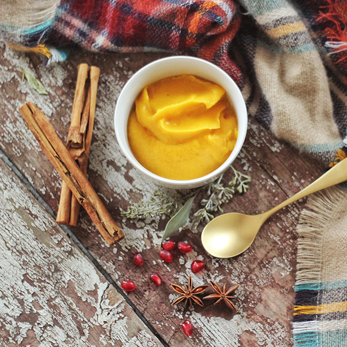 Winter Breakfast Bowl with Pumpkin Spice Steel Cut Oats // JustineCelina.com