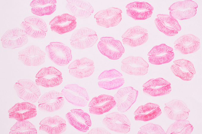 5 Romantic Pink Lipsticks for Valentine’s Day // JustineCelina.com