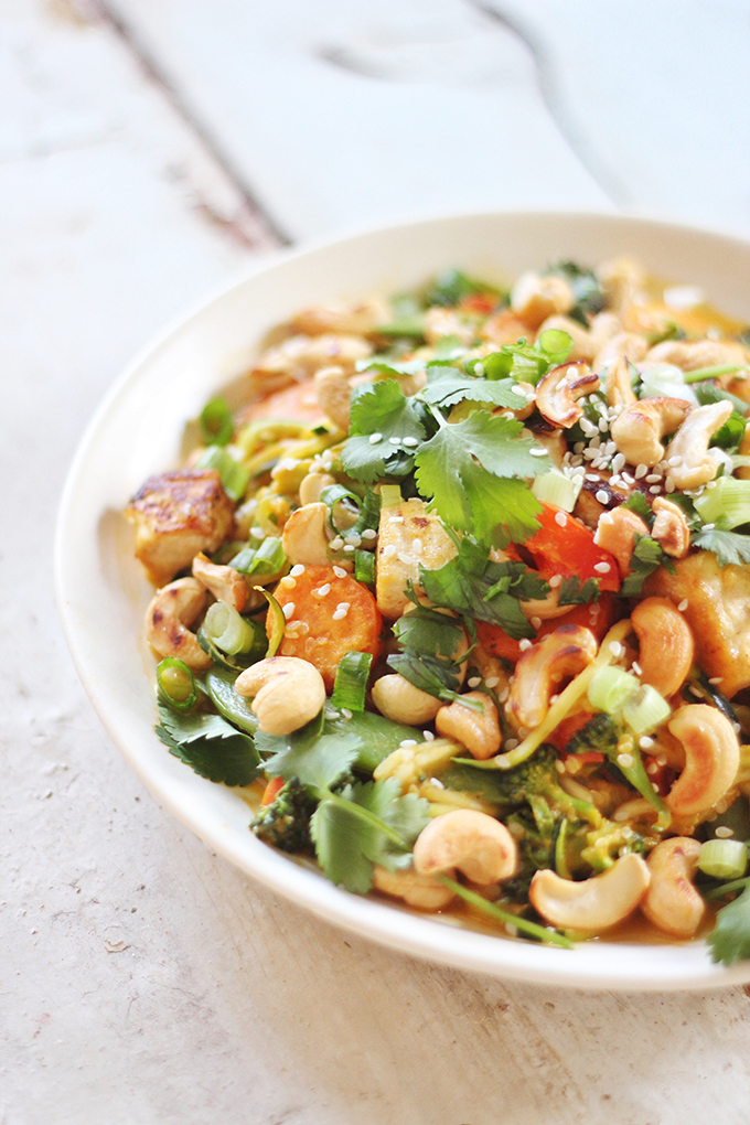 Carrot Cashew Zoodles with Crispy Sesame Tofu // JustineCelina.com