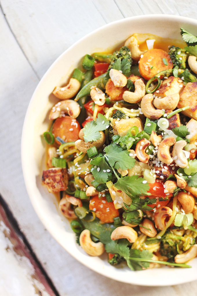 Carrot Cashew Zoodles with Crispy Sesame Tofu // JustineCelina.com