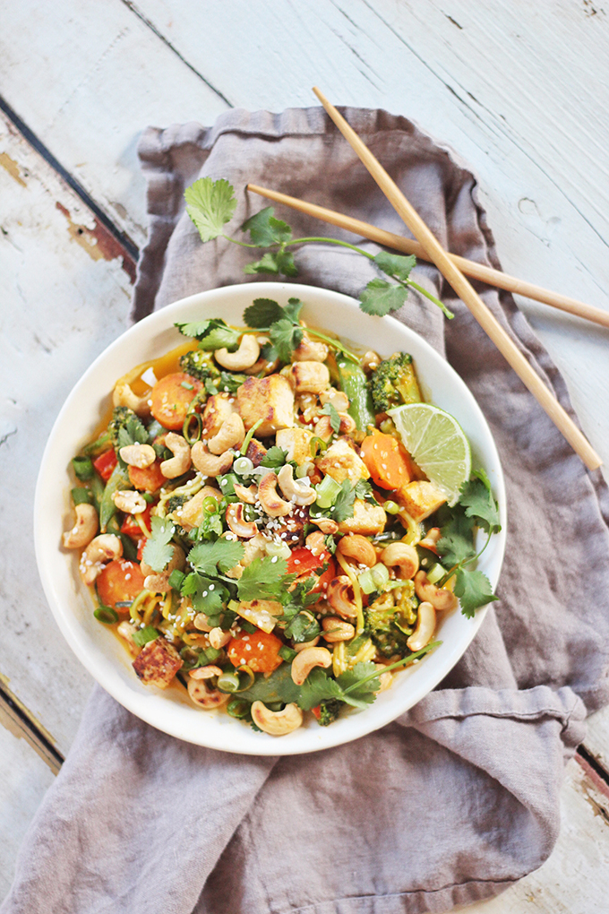 Carrot Cashew Zoodles with Crispy Sesame Tofu // JustineCelina.com