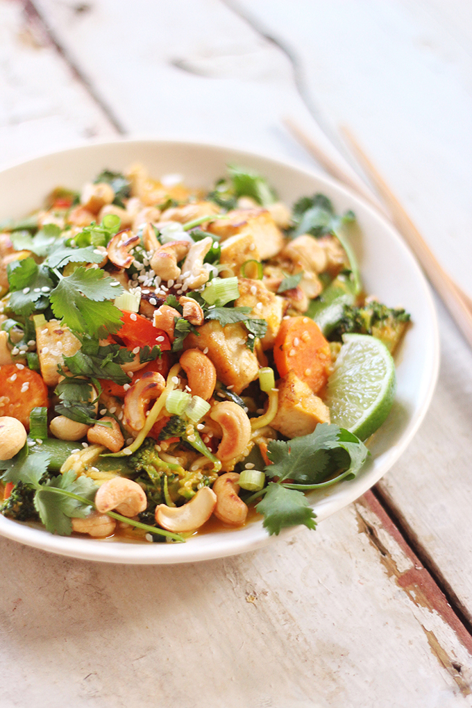 Carrot Cashew Zoodles with Crispy Sesame Tofu // JustineCelina.com