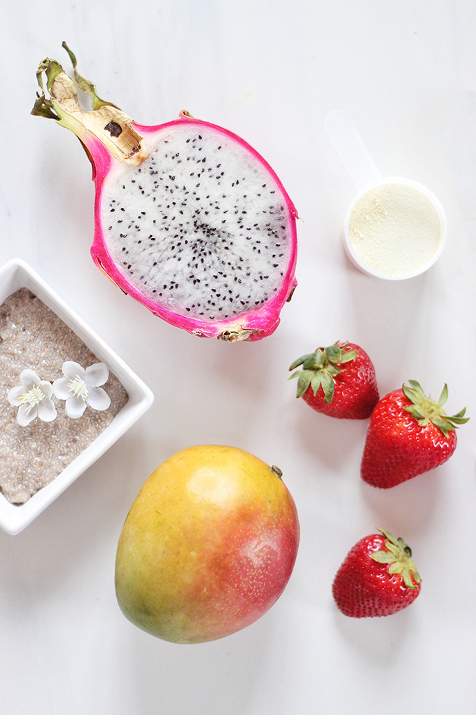 Dragonfruit Bubble Tea Smoothie // JustineCelina.com