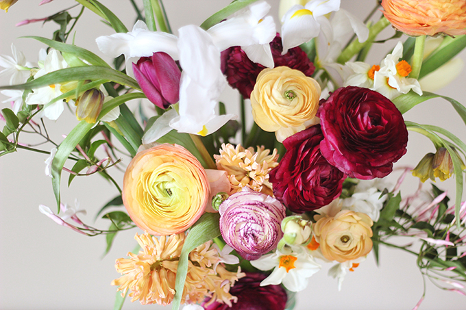 An Introduction to Spring Flowers | A fresh, gathered Spring bouquet // JustineCelina.com