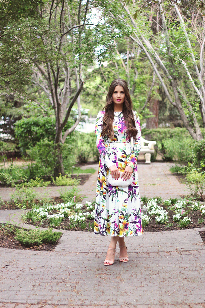 What to Wear to a Spring Wedding | SheIn Muiticolour Long Sleeve Flowery Floral Pastel Dress // JustineCelina.com