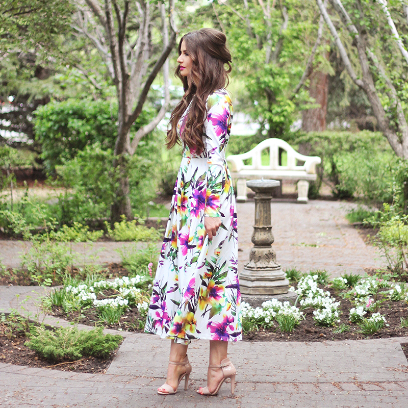 What to Wear to a Spring Wedding | SheIn Muiticolour Long Sleeve Flowery Floral Pastel Dress // JustineCelina.com