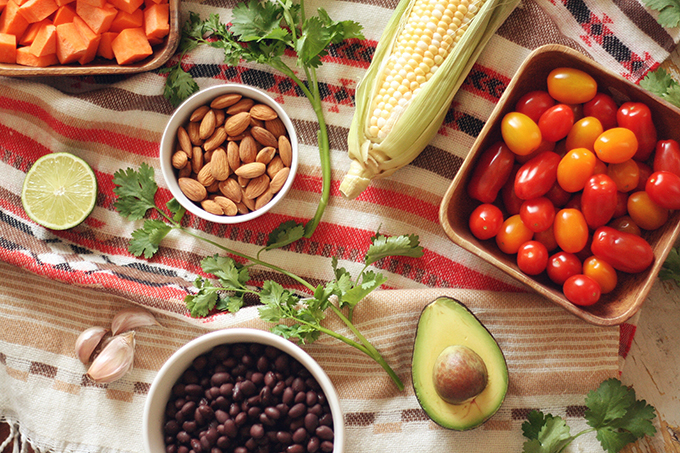 Vegan Southwest Quinoa Bowls // JustineCelina.com