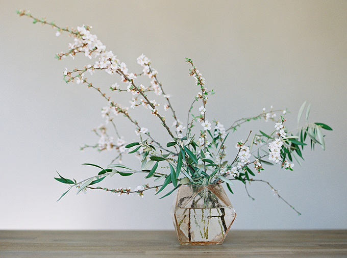 DIY | How to Make a Summer Flower Arrangement with Rebecca Dawn Design | Using Foliage to Create Your Shape | Nanking Cherry & Olive Branches // JustineCelina.com