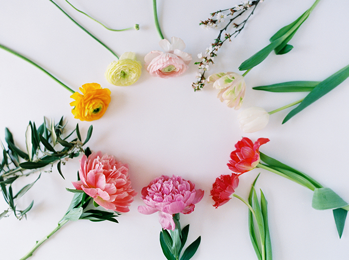 DIY | How to Make a Summer Flower Arrangement with Rebecca Dawn Design | Colourful Summer Arrangement with peonies, ranunculus, fringe tulips, double tulips, parrot tulips, craspedia, Nanking cherry blossoms and olive branches // JustineCelina.com