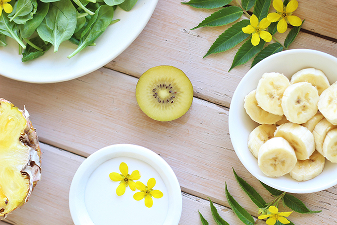 Zespri SunGold Kiwifruit Golden Kiwi Piña Colada Popsicles // JustineCelina.com