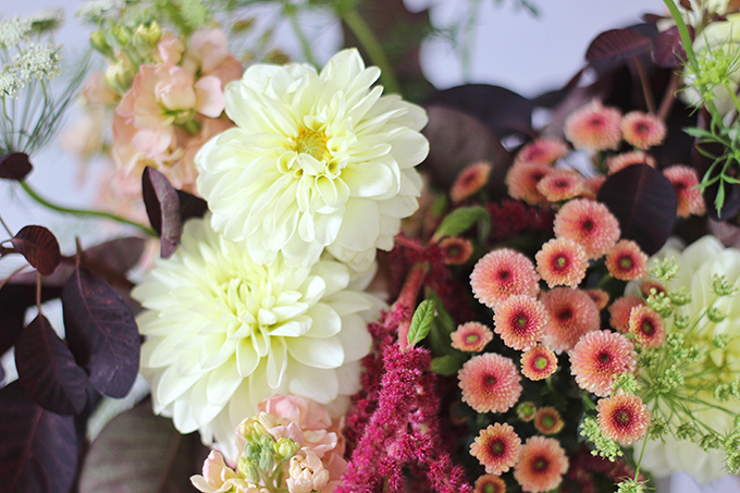 An Introduction to Autumn Flowers | Autumn Arrangement with Cream Dahlias // JustineCelina.com x Rebecca Dawn Design