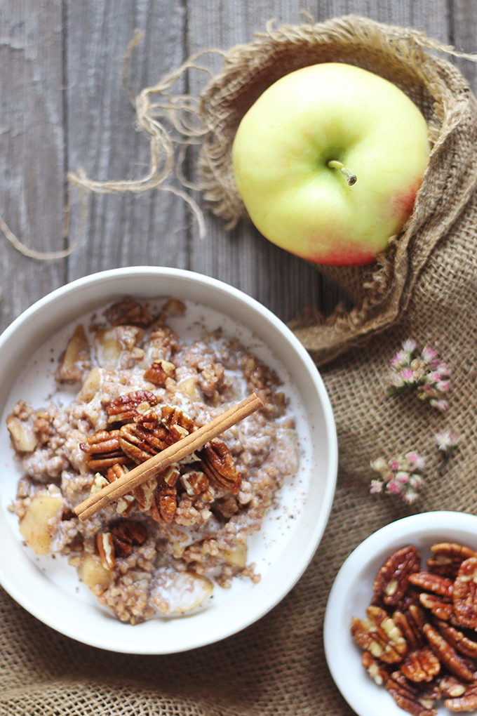 Apple Pie Steel Oats with Candied Maple Pecans // JustineCelina.com 