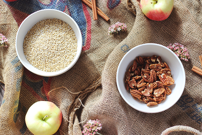 Apple Pie Steel Oats with Candied Maple Pecans // JustineCelina.com