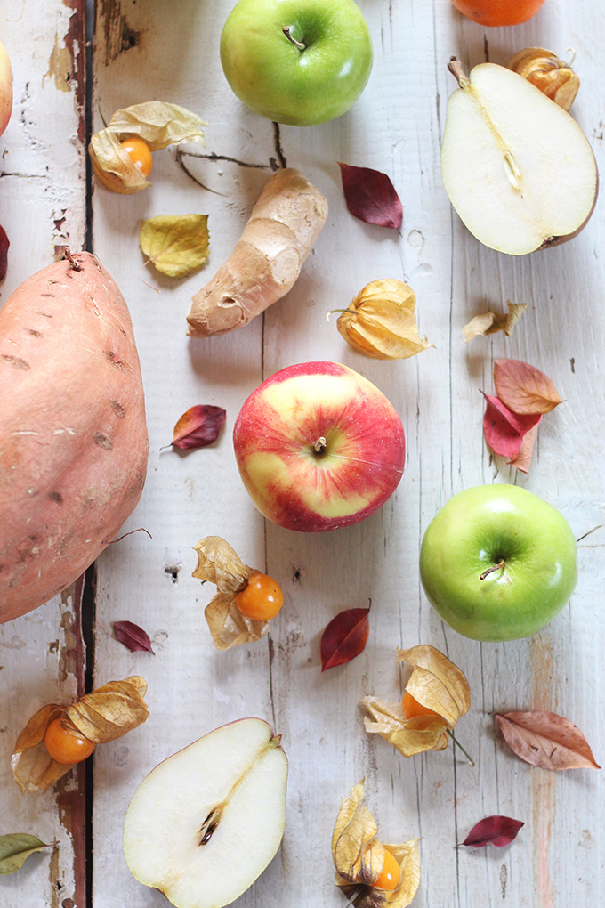 Autumn Energizer Juice made with seasonal autumn produce: apples, red pears, mandarin oranges, ginger, caped gooseberries // JustineCelina.com