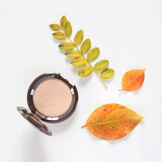 BECCA Shimmering Skin Perfector Pressed in Opal Photos, Review, Swatches // JustineCelina.com