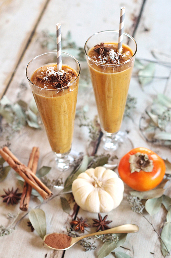 Spicy Pumpkin Persimmon Smoothie // JustineCelina.com