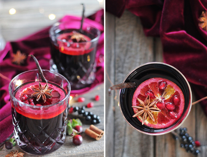 Vanilla Pomegranate Mulled Wine // JustineCelina.com