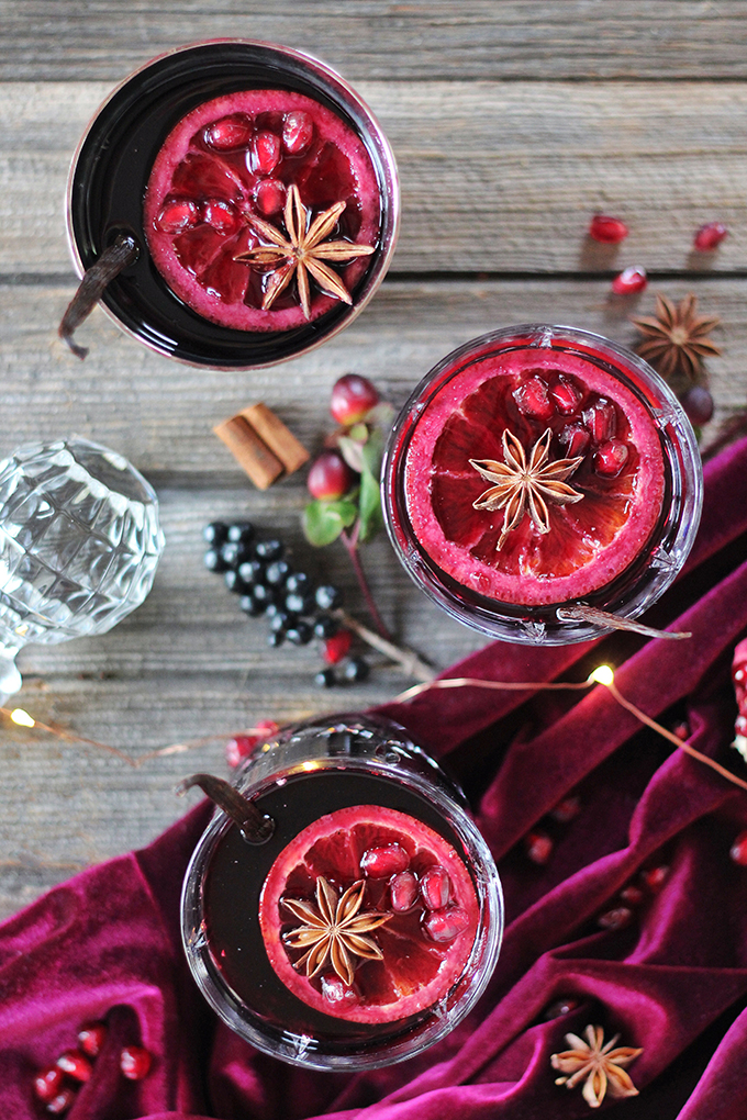 Mulled Pomegranate Warmer Cocktail Recipe