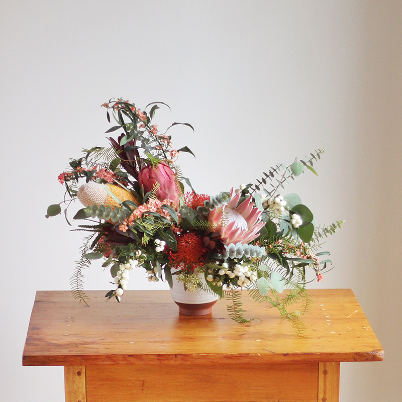 An Eclectic, Globally Inspired Arrangement // JustineCelina.com x Rebecca Dawn Design