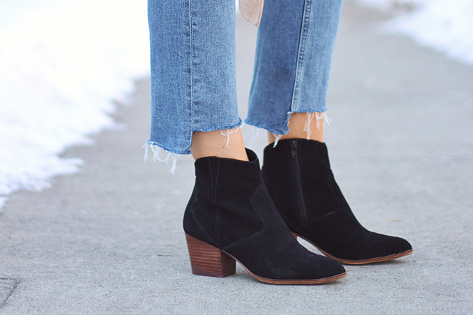 WINTER 2017 SHOE GUIDE: BASICS | Black Low Heel Booties // JustineCelina.com