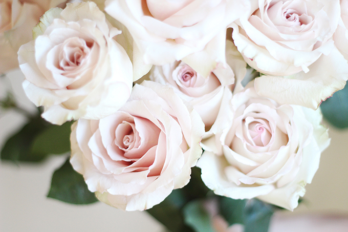 All About Roses | Quicksand Rose Bouquet // JustineCelina.com x Rebecca Dawn Design