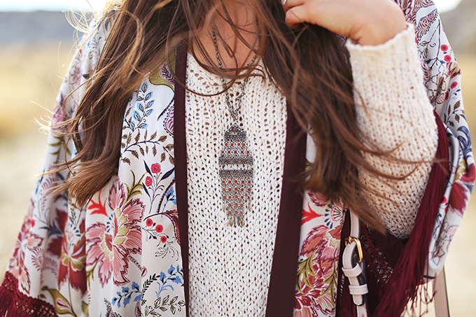 How to Style | Kimonos for Autumn | Vintage Silver Boho Necklace // JustineCelina.com