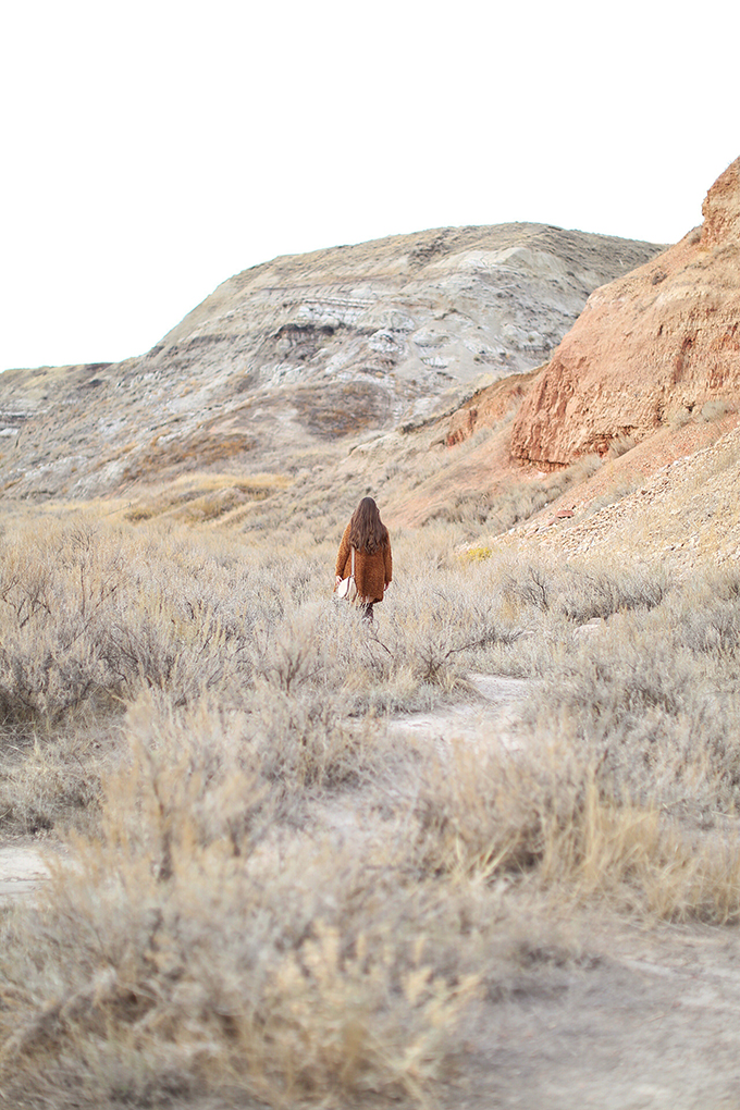 October 2017 Soundtrack | Exploring the Alberta Badlands near the Star Mine Suspension Bridge | Red Deer River Valley, Drumheller, Canada // JustineCelina.com