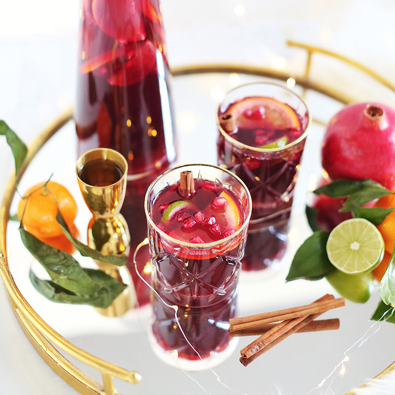 VANILLA POMEGRANATE MULLED WINE - JustineCelina