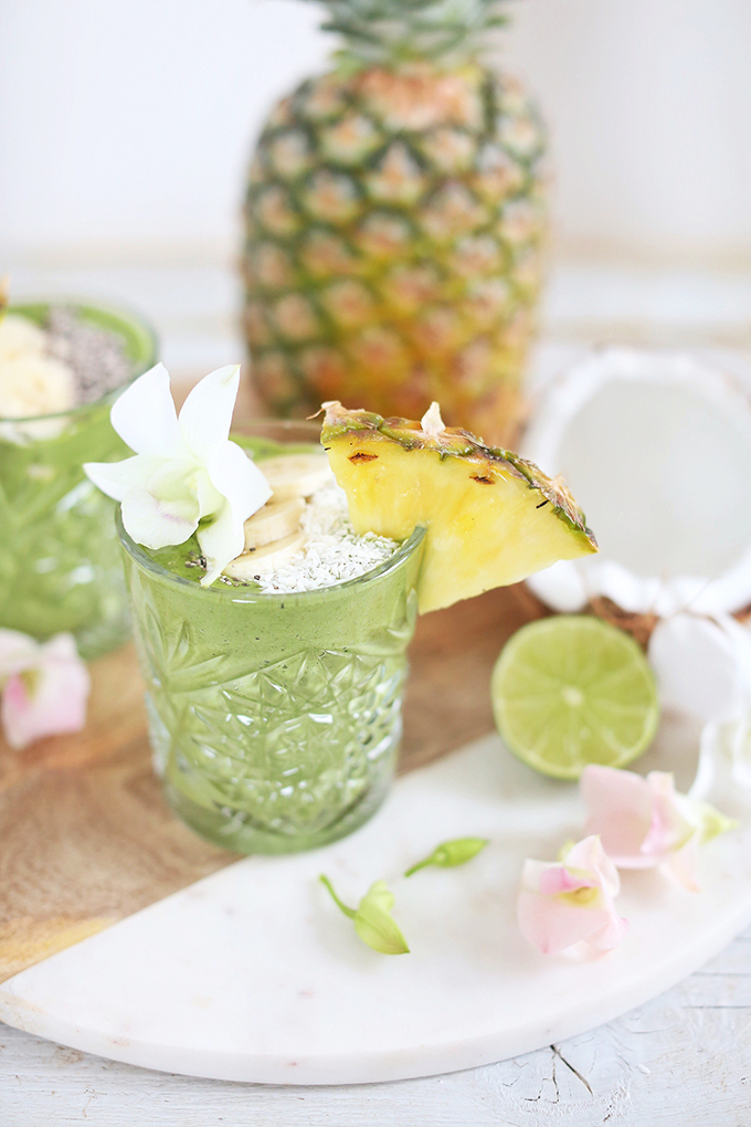 Tropical Zinger Green Smoothie | #dairyfree #glutenfree #refinedsugarfree // JustineCelina.com