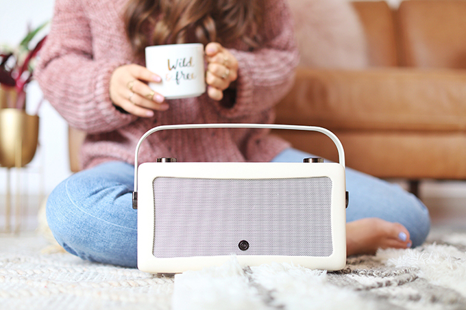 February 2018 Soundtrack | My VQ Hepburn Digital Radio | Calgary Lifestyle Blogger // JustineCelina.com