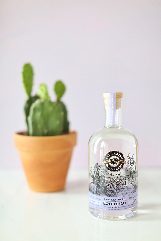 Spring Equinox Kiwi Elderflower Smash + Eau Claire Distillery Prickly Pear EquineOx Giveaway // JustineCelina.com