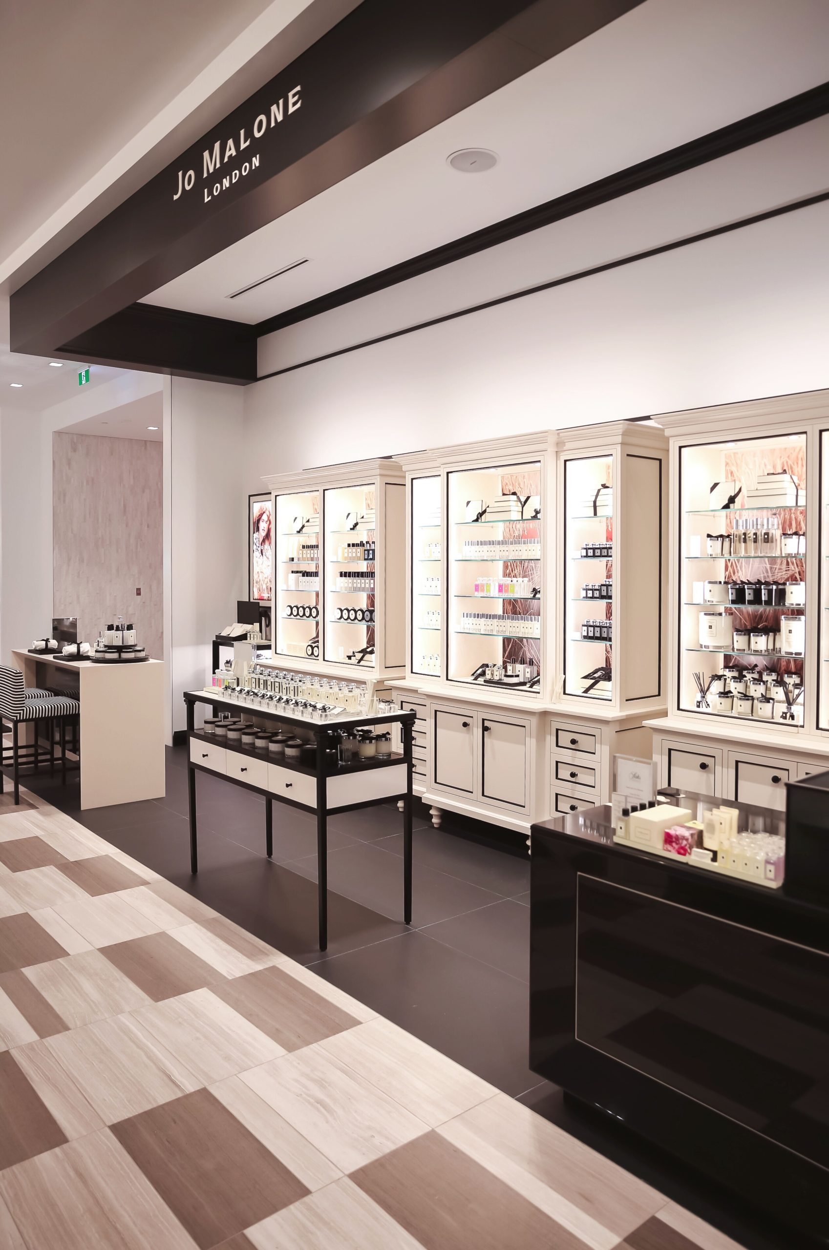 The Ultimate Girls Day at SAKS Fifth Avenue | Fragrance Consultation & Hand Massage at Jo Malone  | Jo Malone Boutique Calgary | Calgary Luxury Fashion, Beauty and Skincare Blogger // JustineCelina.com 