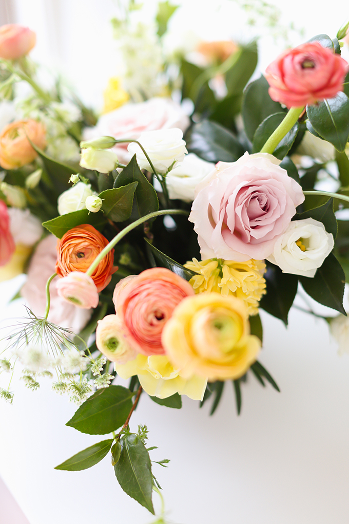 My 3rd Blogiversary + 10 Things I Learned in my Third Year of Blogging | Cheerful Spring Flowers: Ranunculus, Tulips, Queen Anne’s Lace and Quicksand Roses | A Pantone Spring 2018 Inspired Birthday Celebration // JustineCelina.com