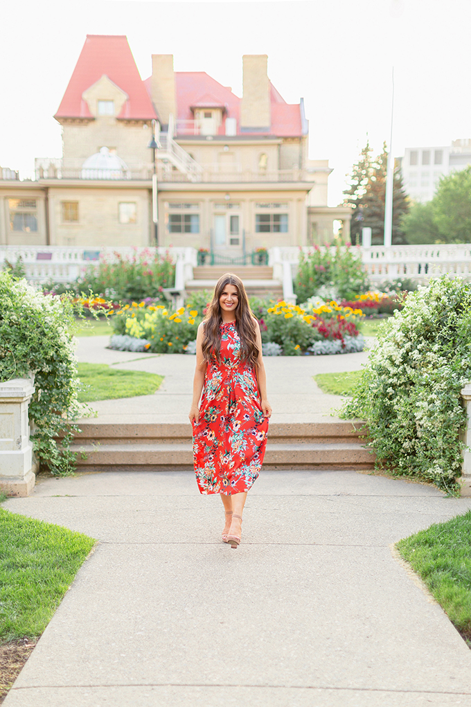 What to Wear To | A Garden Party // What is Garden Party Attire? | What to Wear to Garden Parties or Outdoor Summer Weddings | 3rd Floor Studio’s Ingrid Dress | The Lougheed House | Calgary, Alberta Fashion Blogger // JustineCelina.com