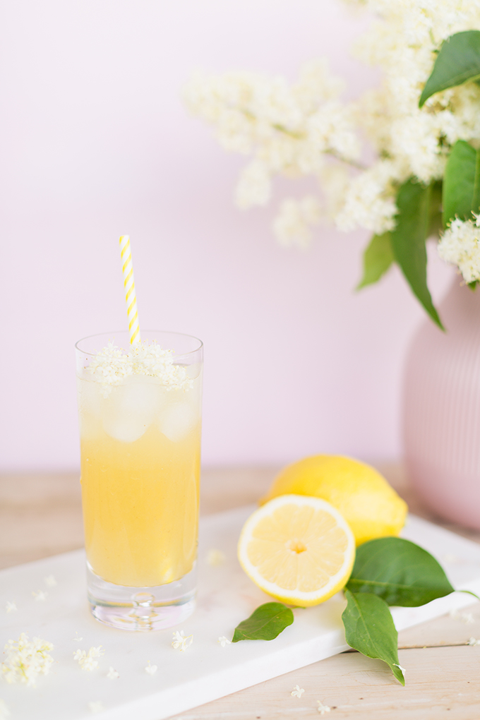 Japanese Lilac Gin Lemonade + Eau Claire Distillery Parlour Gin Giveaway! | The Best Spiked Lemonade Recipe | #RefinedSugarFree #Lemonade // JustineCelina.com