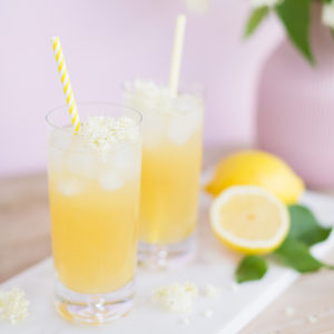 Japanese Lilac Gin Lemonade + Eau Claire Distillery Parlour Gin Giveaway! | The Best Spiked Lemonade Recipe | #RefinedSugarFree #Lemonade // JustineCelina.com