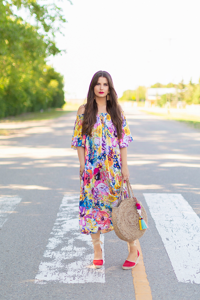 Summer 2018 Trend Guide | Flower Power | Summer 2018 Trends | How to Style Flowy Floral Dresses, Espadrilles and Circular Bags for Summer // JustineCelina.com