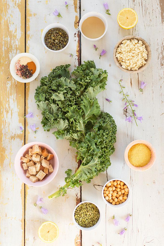 #Vegan Kale Caesar Salad with #GlutenFree Croutons | The Best Vegan Kale Ceasar Salad Recipe | Healthy, #PlantBased Summer Recipes | #MeatlessMonday // JustineCelina.com 