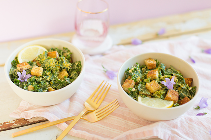 #Vegan Kale Caesar Salad with #GlutenFree Croutons | The Best Vegan Kale Ceasar Salad Recipe | Healthy, #PlantBased Summer Recipes | #MeatlessMonday // JustineCelina.com 