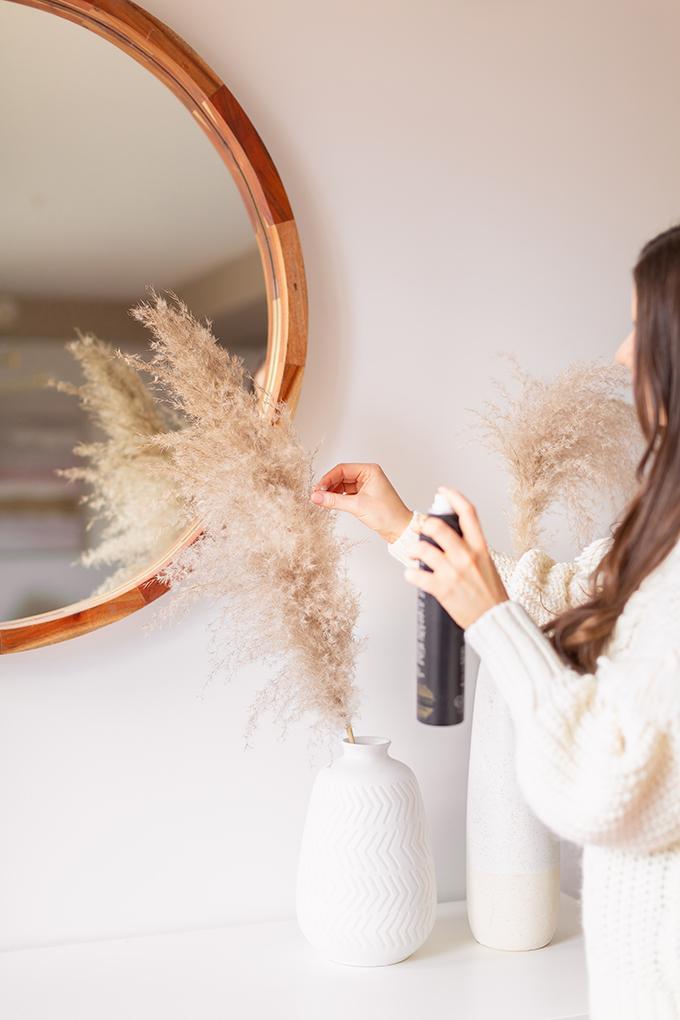 All About Pampas Grass | Pampas Grass Decor | A Bohemian, Mid-Century Modern Living Room featuring Pampas Grass Dried Decor | Pampas Grass Care and Conditioning | How to Stop Pampas Grass from Shedding | Pampas Grass Decor 2019 | Where to Buy Pampas Grass in Canada | Where to Buy Pampas Grass in Calgary | Dried Pampas Grass Arrangement Ideas | Bohemian, Mid Century Modern Decor | Calgary Lifestyle Blogger // JustineCelina.com