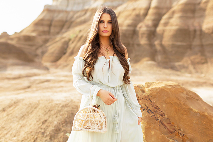 LATE SUMMER 2019 LOOKBOOK | Mint Condition: How to Style Maxi Dresses for Transitional Weather l Summer/Fall 2019 Bohemian Outfit Ideas | How to Wear a Long Sleeved Maxi Dress into Fall | How to Wear Mint | Brunette woman wearing a flowy, mint, long-sleeved maxi dress, brown wedge heeled espadrilles and a cream knotted bag | Top Summer to Fall 2019 Transitional Trends and how to wear them | HooDoos, Drumheller Bandlands, Alberta | Calgary Fashion Blogger // JustineCelina.com
